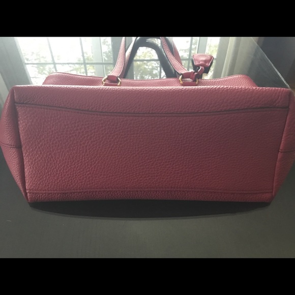 Authentic PRADA handbag - Picture 6 of 8